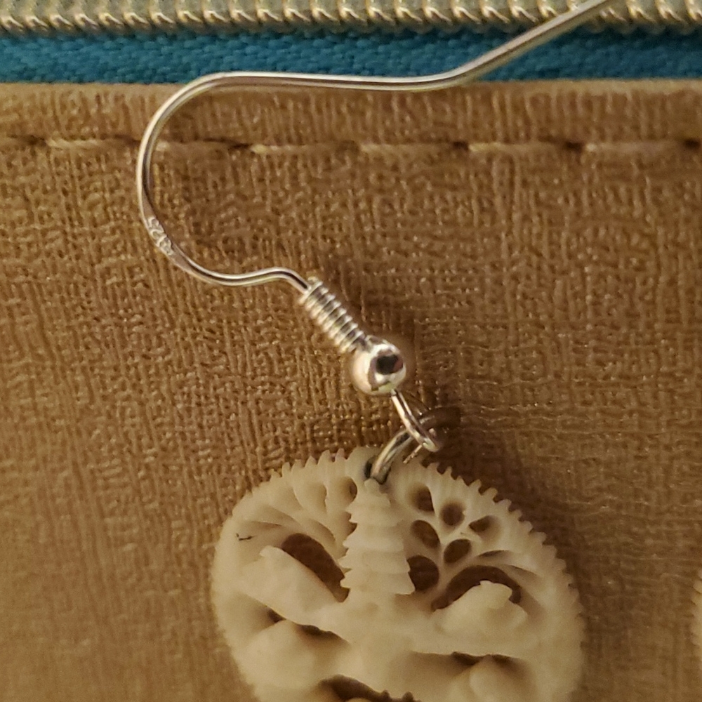 π Handmade earrings - Picture 3 of 4